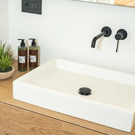 Aria Collection Guest house