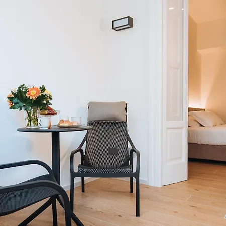 Aria Collection Guest house *